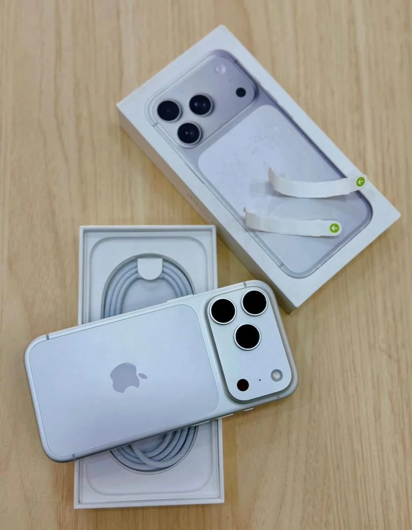 IPHONE 17PRO-256GB product image