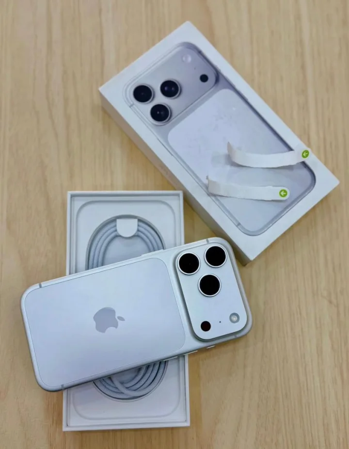 IPHONE 17PRO-256GB