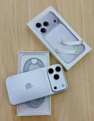 IPHONE 17PRO-256GB product image thumbnail 1