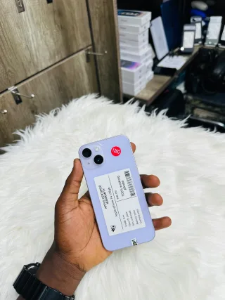 Iphone 14 128GB product image thumbnail 3
