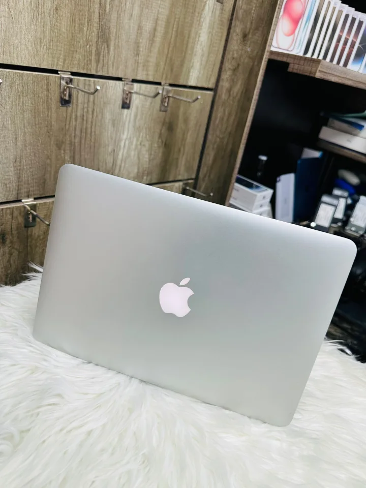 Apple MacBook Pro 2015 8/256GB ssd